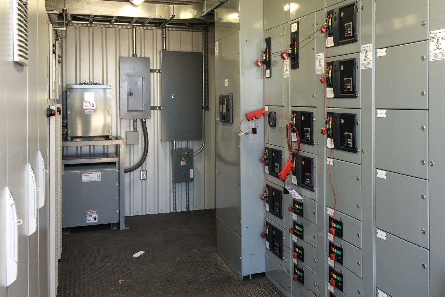 FSI Engineering 480V Variable Frequency Drives and Motor Control Center